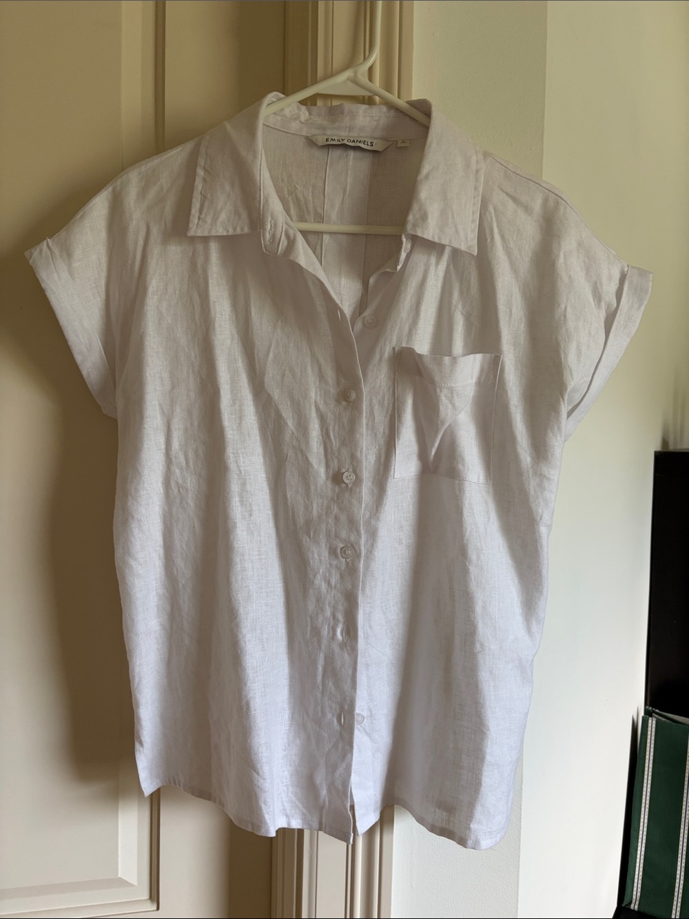 Emily Daniels LINEN SHORT SLEEVE - Picture 4 of 8